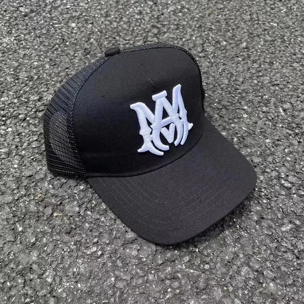 M**m Hat
